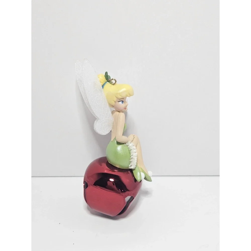 2011 Hallmark Keepsake Ornament Our Favorite Pixie Disney Tinker Bell QXD1639